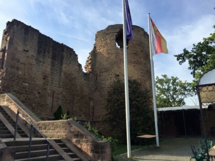 照片: Burgschenke Neuleiningen